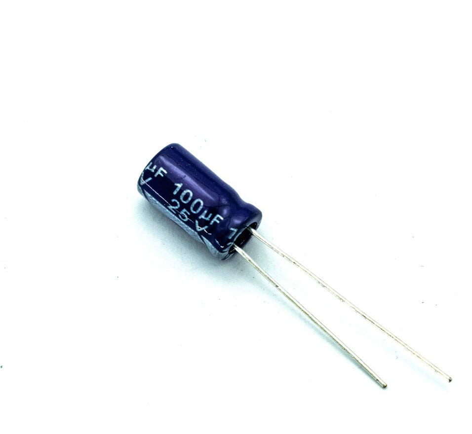 100 uF 25V Polar Capacitors