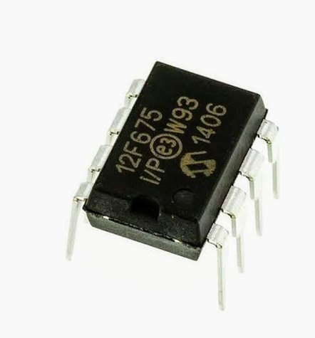 PIC12F675 Microcontroller Chip